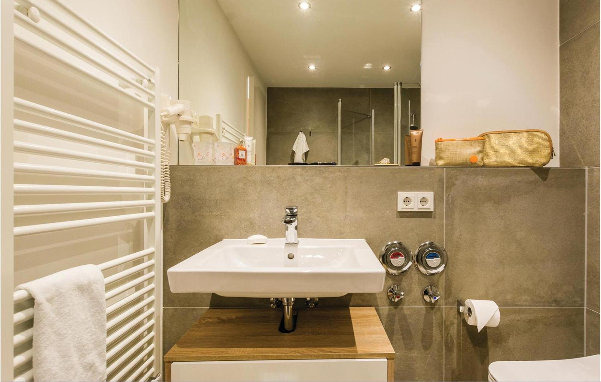 Penthouse Garden Apartment Binz Luaran gambar